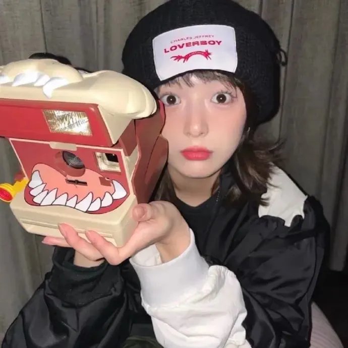 疯狗与格拉瑞小姐